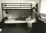 Mutter mit ihren Kindern (aus Kosovo)